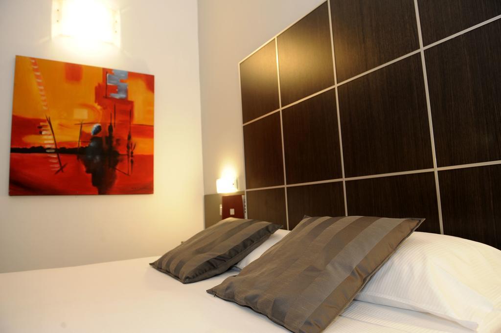 Place Hotel 2*