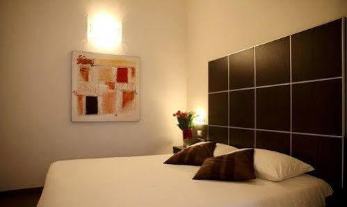 Place Hotel Roma